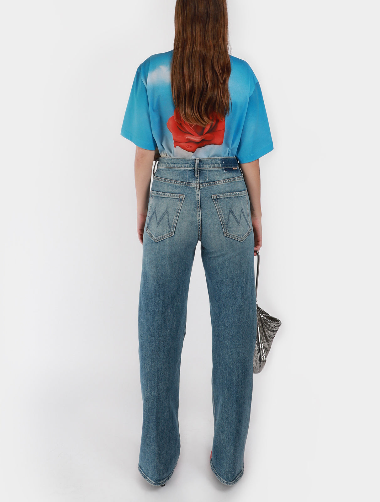 mother-denim-the-lasso-sneak-jeans-horsin-around-denim_3